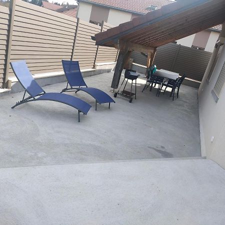 Gite A Louer Villa Labergement-Sainte-Marie Exteriör bild