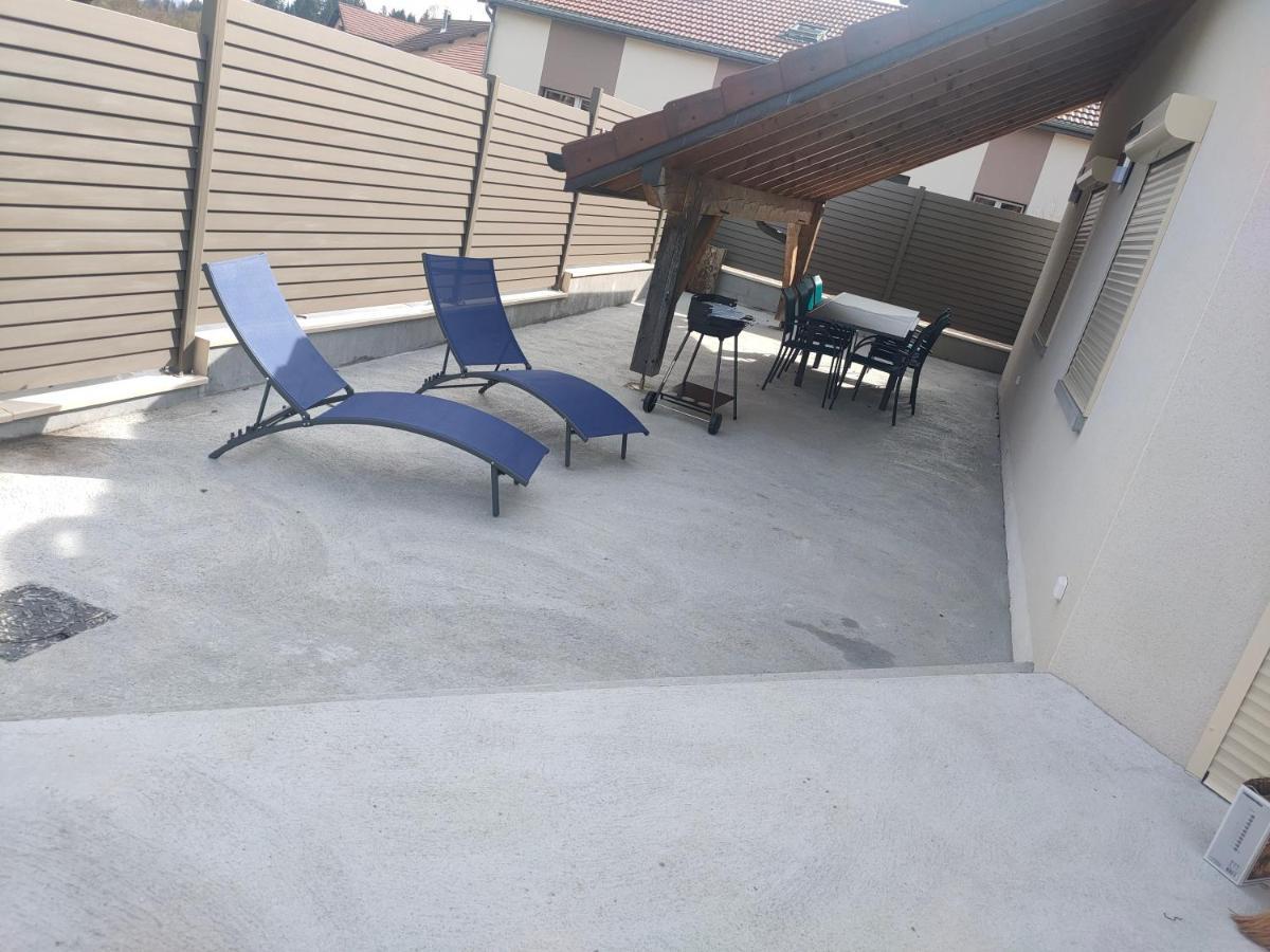 Gite A Louer Villa Labergement-Sainte-Marie Exteriör bild