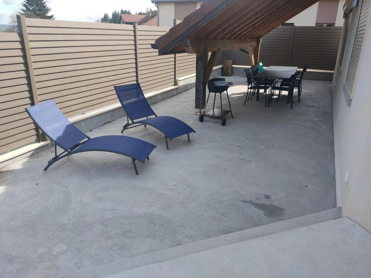 Gite A Louer Villa Labergement-Sainte-Marie Exteriör bild